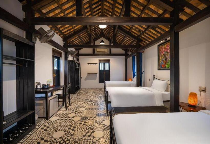 اتاق استاندارد سه تخته با چشم‌انداز استخر, Calm House 3 Boutique Hotel Hoi An