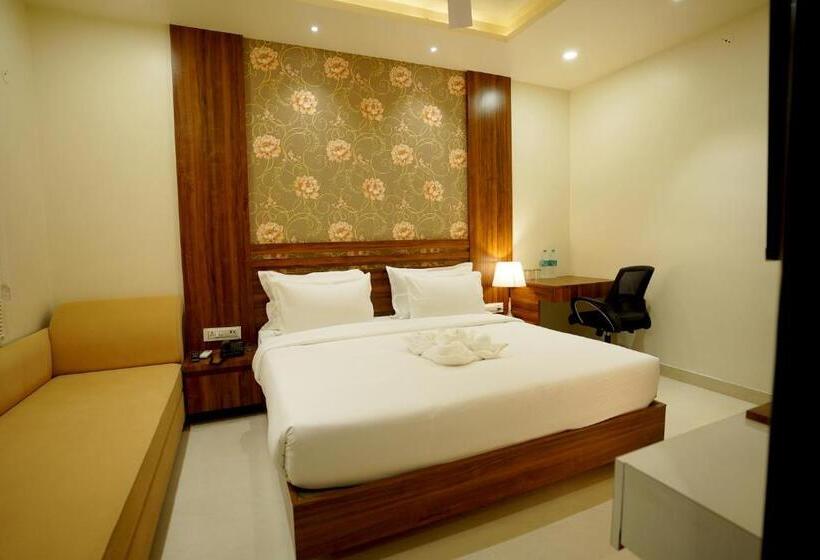 חדר דלוקס, Kingston Paradise