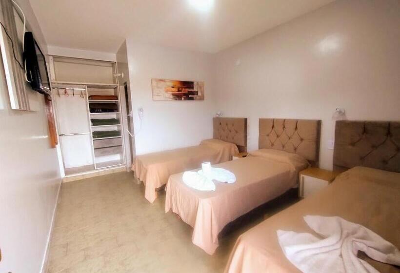 标准三人间, Los Olivos Termal Spa