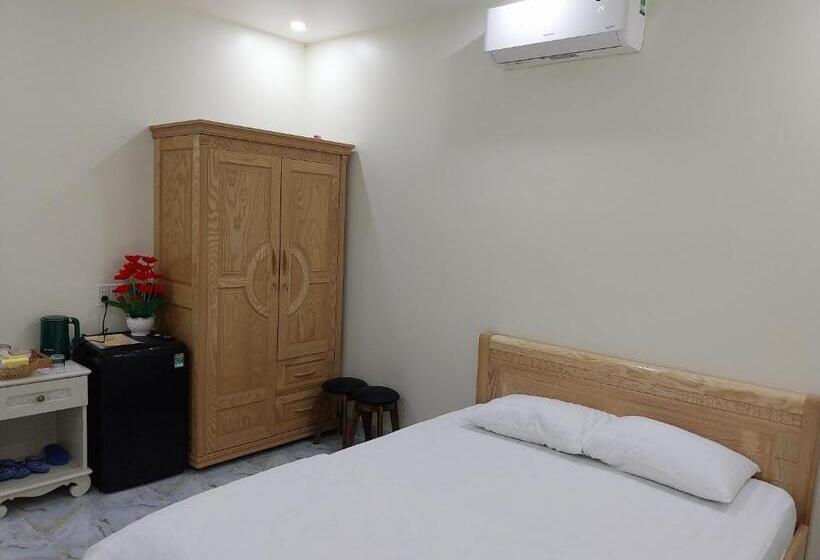 اتاق سوپریور, Tân Hiệp