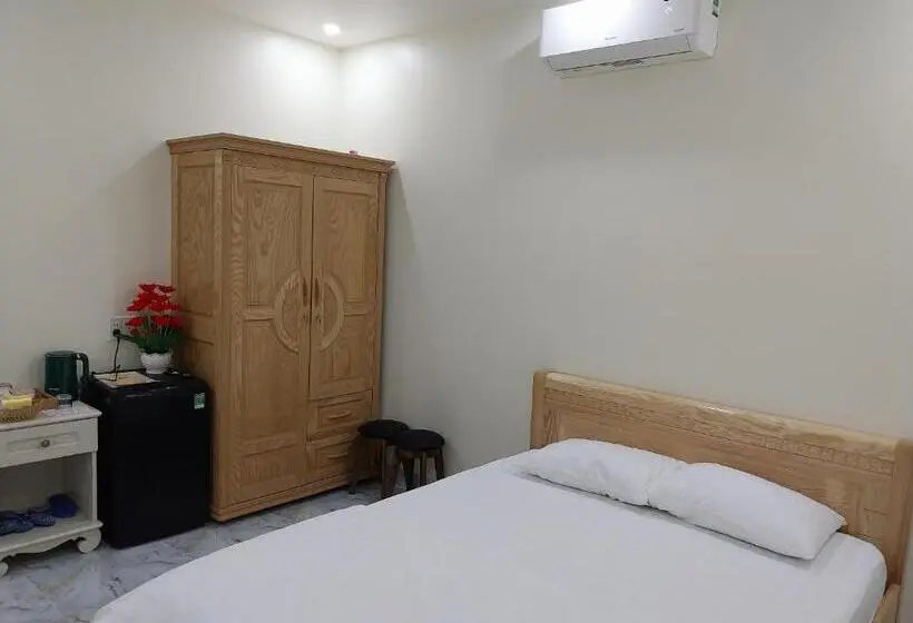 اتاق سوپریور, Tân Hiệp