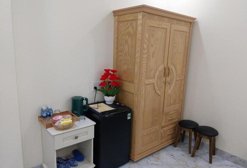 اتاق سوپریور, Tân Hiệp