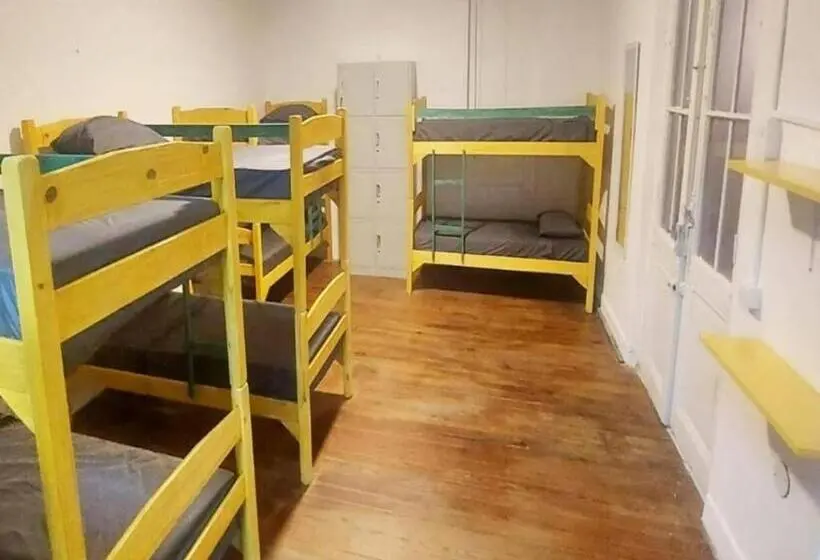 ルームシェアのワンベッド, Palta Hostel