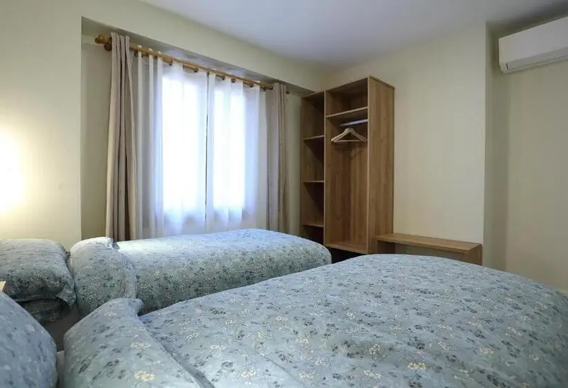 Perhehuone, Pensión Casa Carmen
