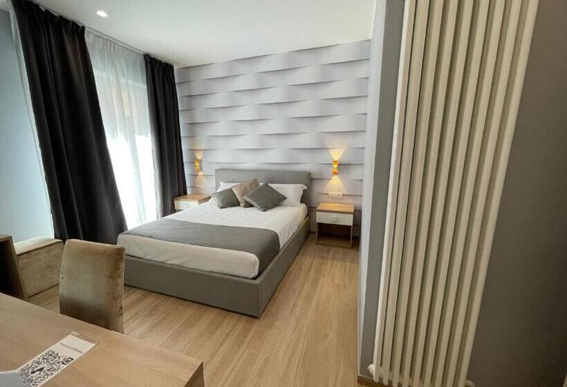 Camera Standard, Martini Suite 2 Bari