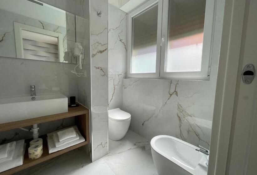 Camera Standard, Martini Suite 2 Bari