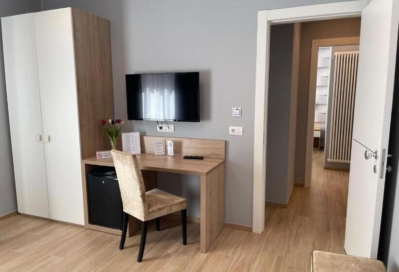 Camera Deluxe, Martini Suite 2 Bari