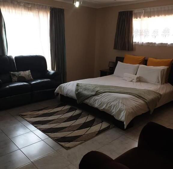 اتاق لوکس با تخت بزرگ, The Villa