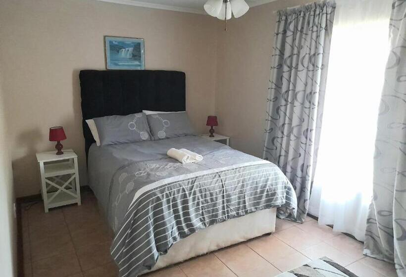 کابین, The Villa