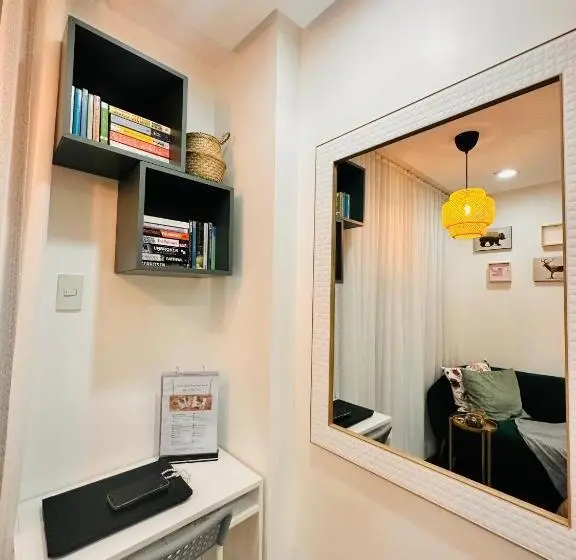 Standard-studio Parveke, Primo Condo Studio Type One Pontefino Tower