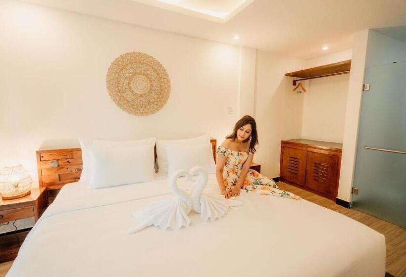 סוויטה נוף לבריכה, Alam Penari Resort Ubud