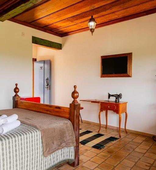 חדר סטנדרט עם מרפסת, Pouso Du Ferreiro