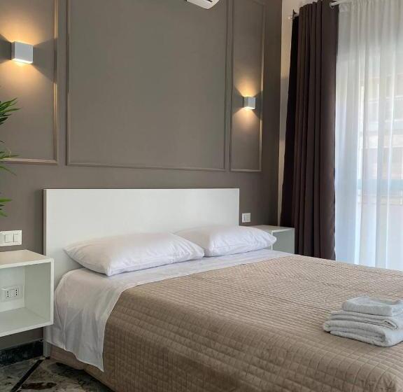 اتاق لوکس چهار تخته, Quintino Sella Suites