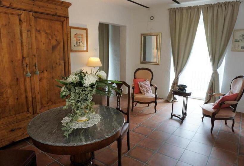 デラックススイート, Resort Nuvola Srls