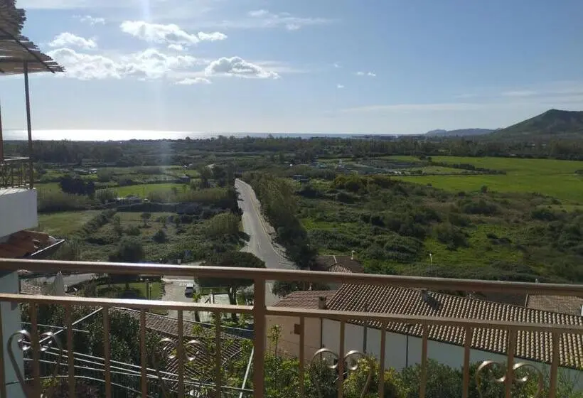 Standard Kolmen Hengen Huone, B&b Il Castello .con Balcone Vista Mare