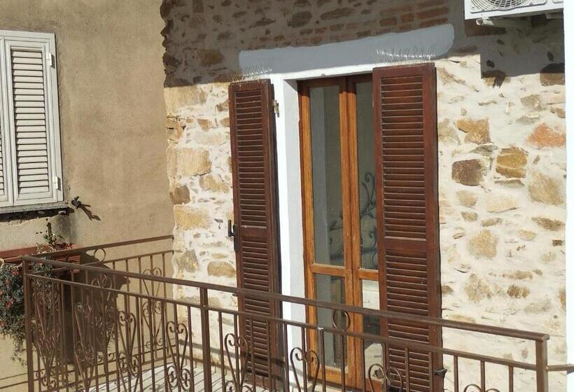 חדר סטנדרט לשלושה, B&b Il Castello .con Balcone Vista Mare