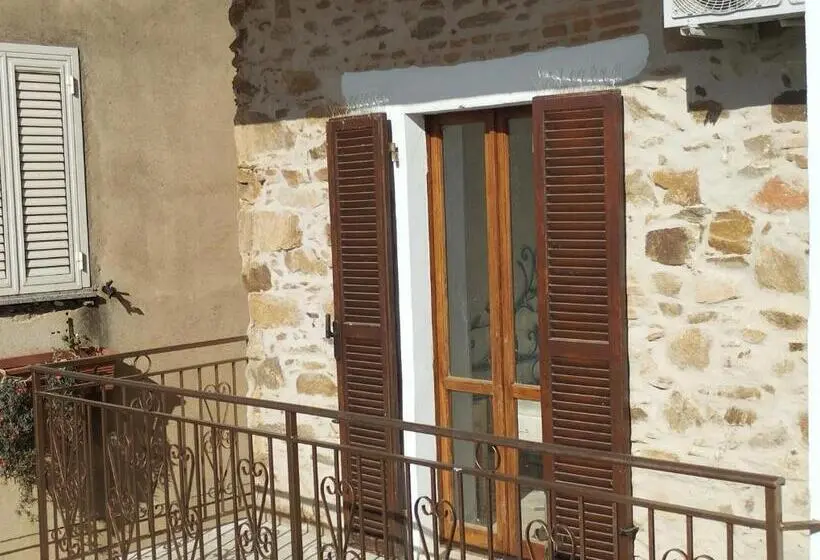 Standard Kolmen Hengen Huone, B&b Il Castello .con Balcone Vista Mare