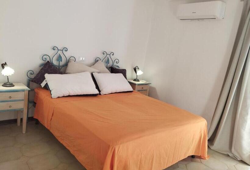 חדר סטנדרט לשלושה, B&b Il Castello .con Balcone Vista Mare