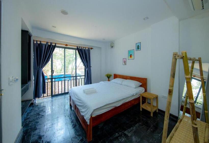 اتاق استاندارد یک نفره, Azure Beach