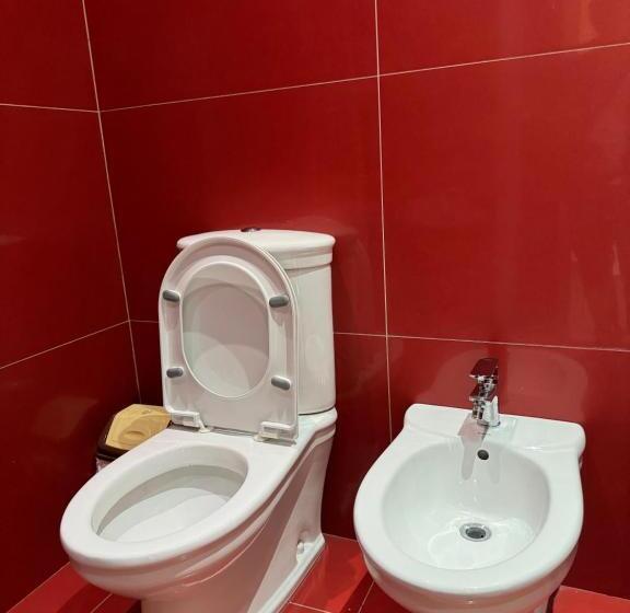 غرفة قياسية مطلة على الجبل, Imperium