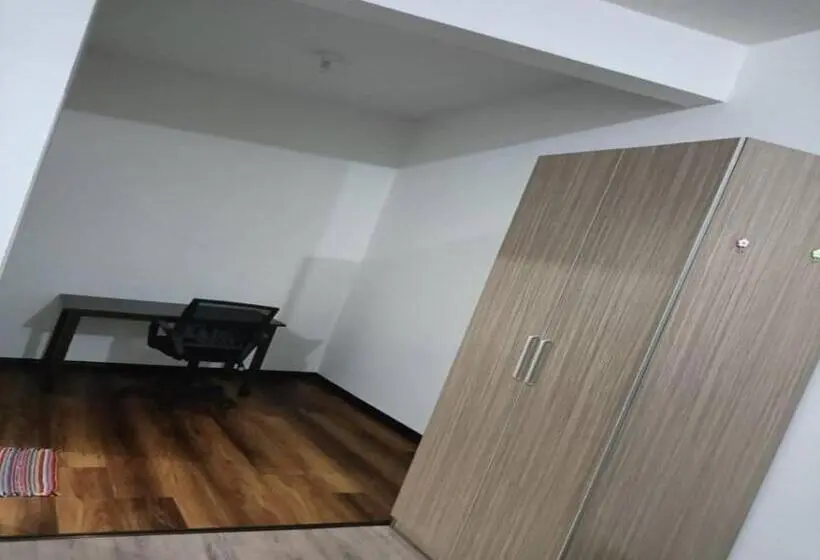 バス共有のスタンダードルーム, Oyo 90965 Lakut Valley Homestay