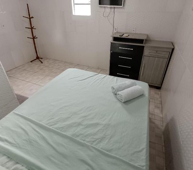 غرفة قياسية ثلاثية, Pousada Santo Amaro