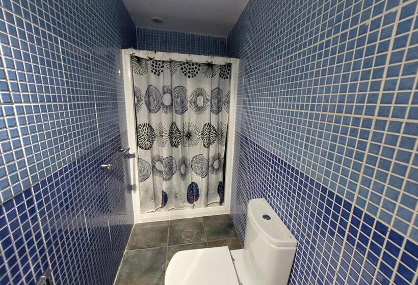 Номер Стандарт Трехместный, Lanzarote Hostel
