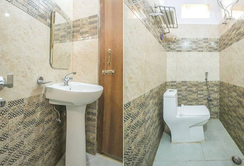 Номер Deluxe, Fabhotel Downtown Residency