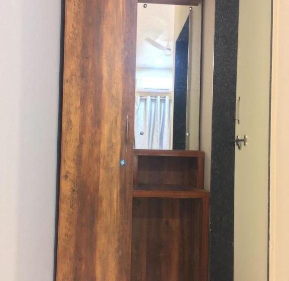 デラックスルーム, Mint Leaf