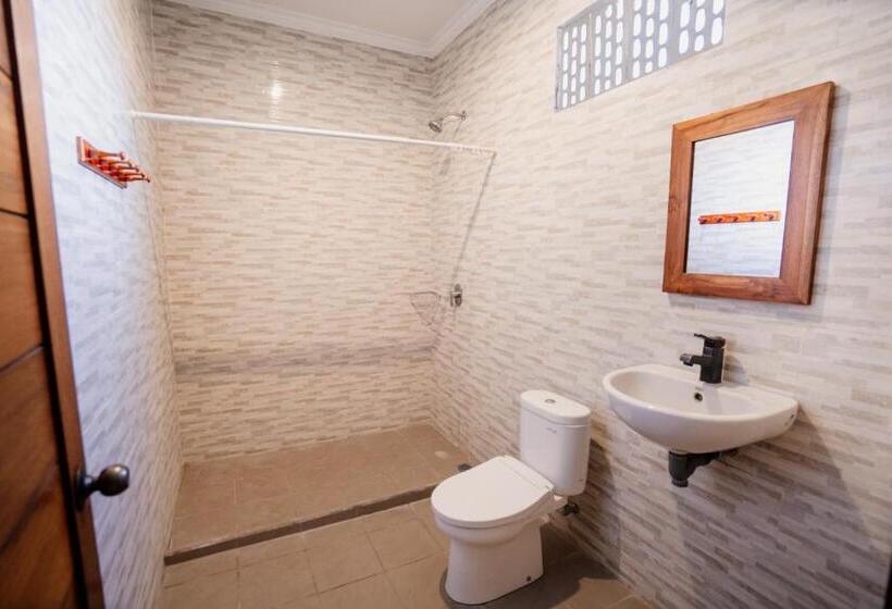 חדר סטנדרט עם מרפסת, Kayuma Catu Canggu