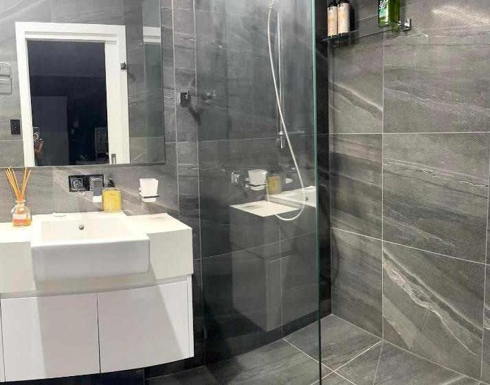 Superior Room with Terrace, Large Studio In The Heart Of Hope Island & Sanctuary Cove