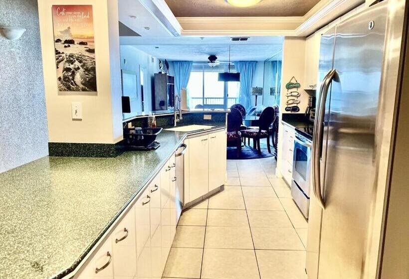 스위트, Ponce Inlet Florida Breathtaking Oceanfront Penthouse Villa!