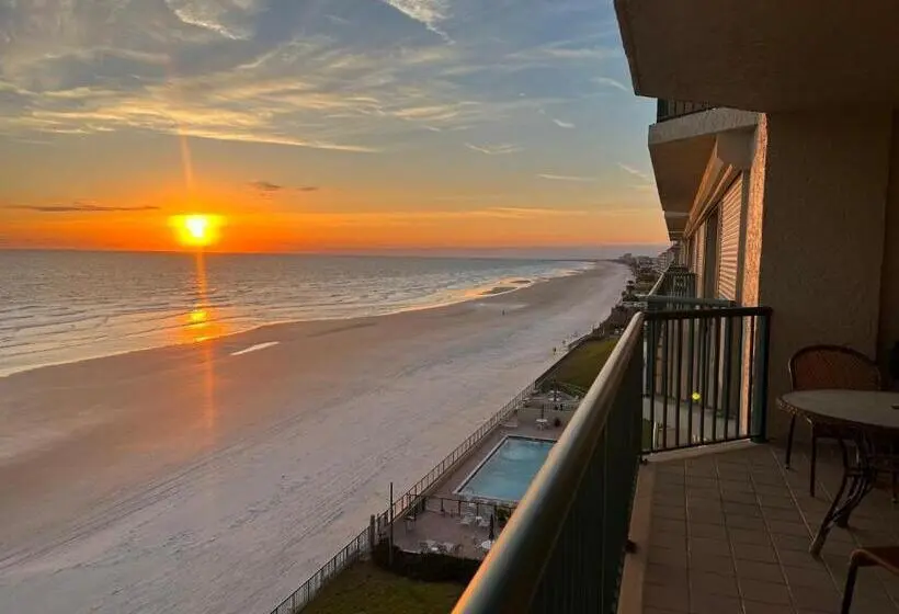スイート, Ponce Inlet Florida Breathtaking Oceanfront Penthouse Villa!