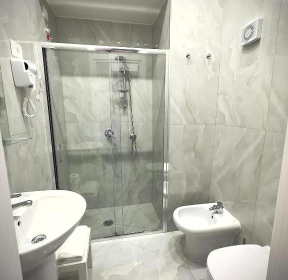 اتاق استاندارد با بالکن, Marvit Central Luxury