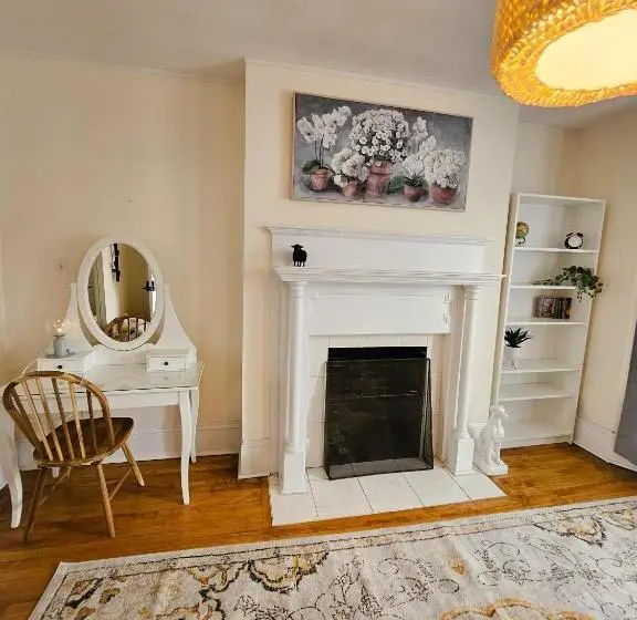 デラックスの4人部屋, Ottawa Downtown Cozy Guesthouse