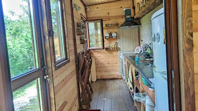 Номер Стандарт Индивидуальный Совместная Ванная, Zellin House Of Inspiration
