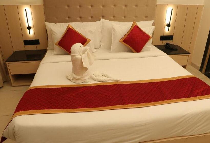 Номер Deluxe, Crown Park Luxury