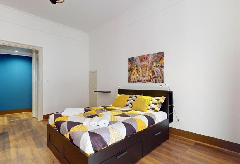 اتاق لوکس چهار تخته, Ai Crociferi Affittacamere