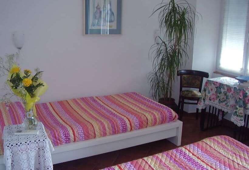 اتاق استاندارد, B&b Gens Julia