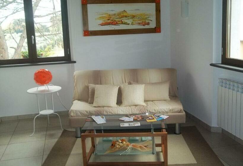 آپارتمان 1 خوابه, B&b La Casetta Dei Nonni