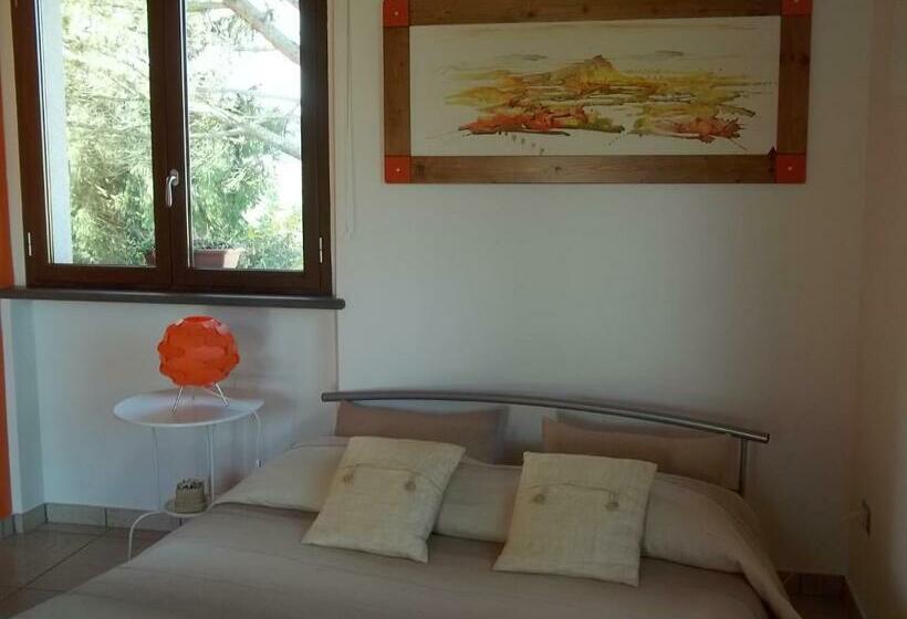 آپارتمان 1 خوابه, B&b La Casetta Dei Nonni