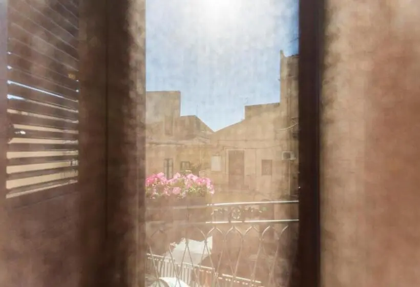 اتاق استاندارد سه نفره, Beatus Suites And Rooms B&b