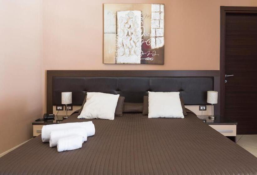 스탠다드 트리플 룸, Beatus Suites And Rooms B&b