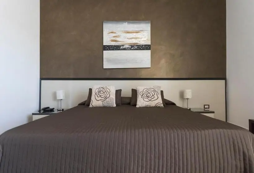 Economy Triple Room, Beatus Suites And Rooms B&b