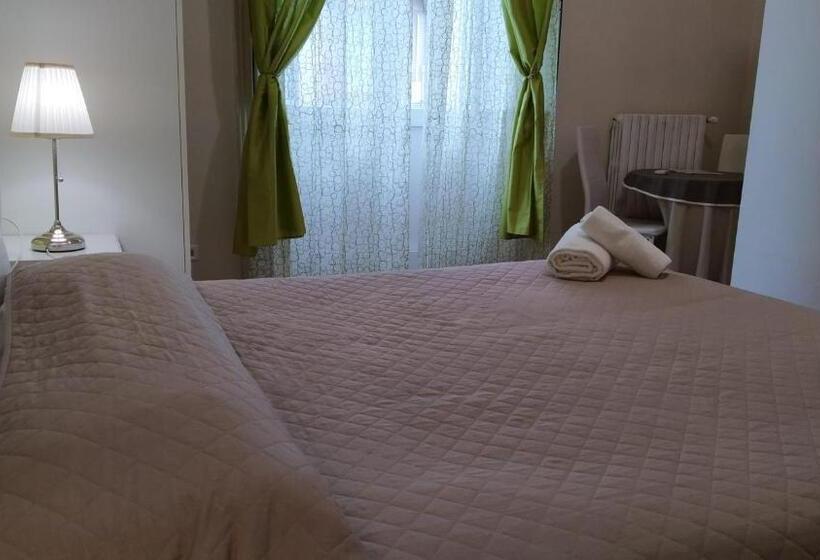 اتاق استاندارد با بالکن, Cconforthotels R&b Dolci Notti   Self Check In