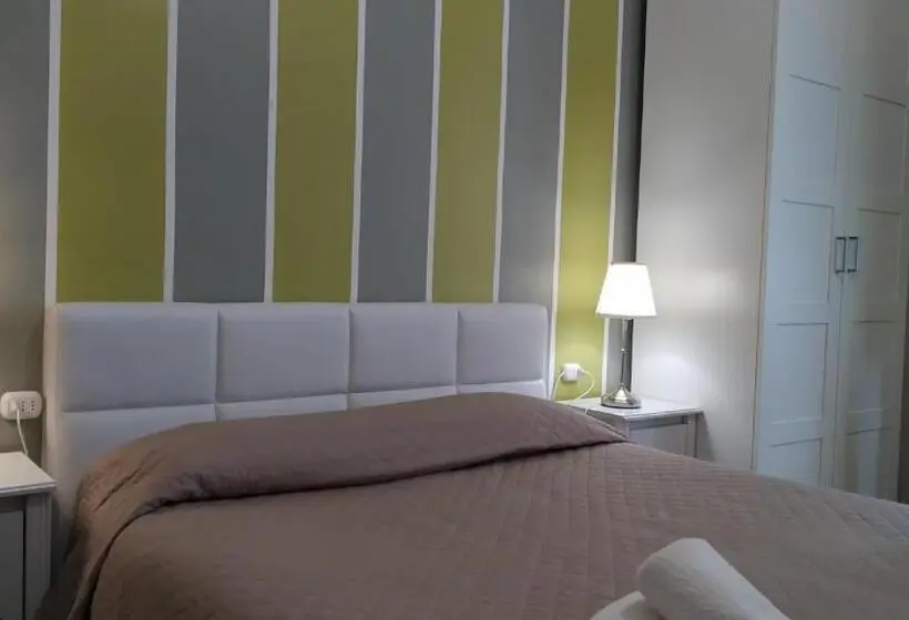 اتاق استاندارد با بالکن, Cconforthotels R&b Dolci Notti   Self Check In