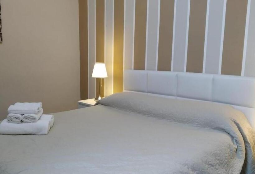 اتاق کلاسیک سه تخته, Cconforthotels R&b Dolci Notti   Self Check In