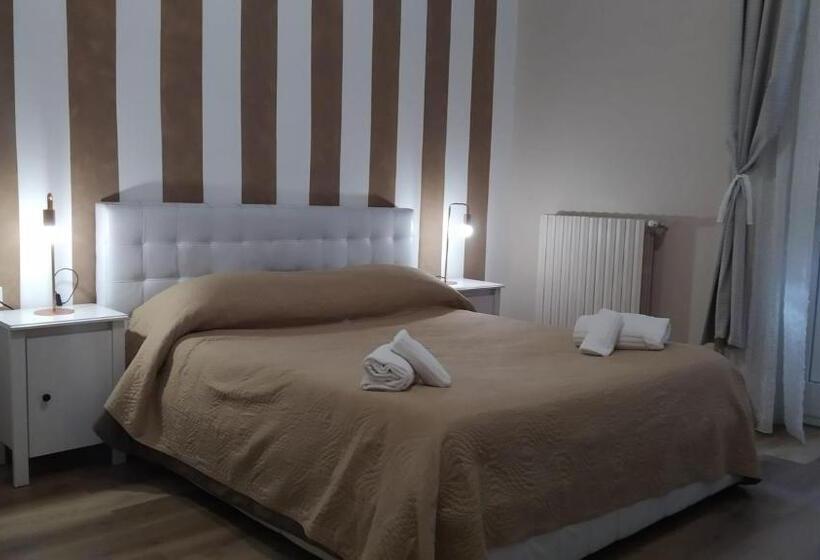 اتاق استاندارد با بالکن, Cconforthotels R&b Dolci Notti   Self Check In