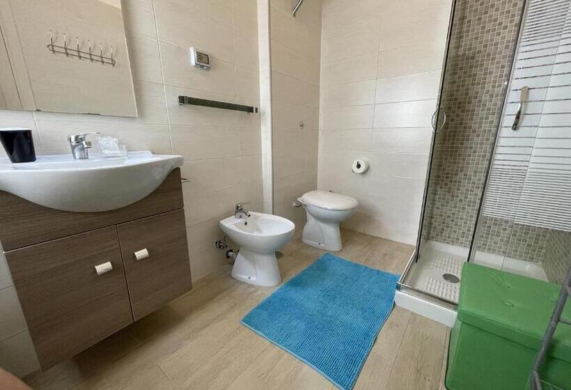 اتاق کلاسیک سه تخته, Cconforthotels R&b Dolci Notti   Self Check In