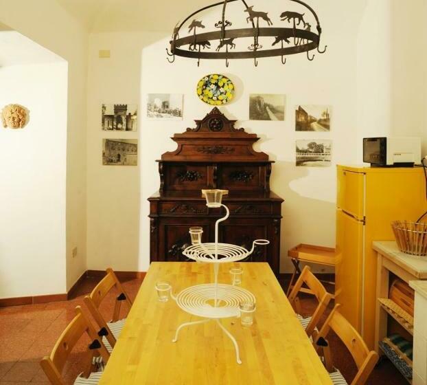 غرفة قياسية, La Magnolia